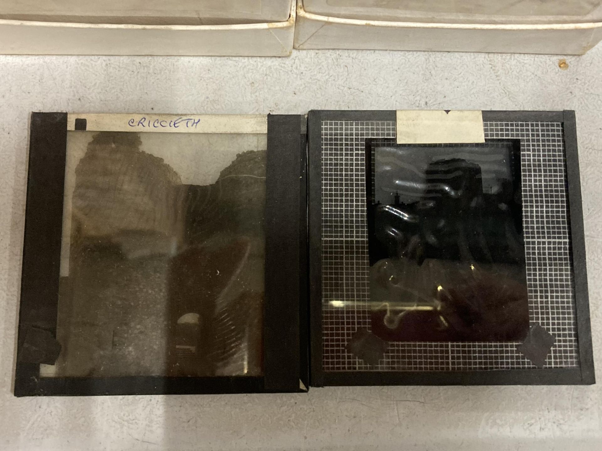 FOUR BOXES OF ASSORTED VINTAGE SLIDES, CASTLES OF THE CENTRAL MARCHES, TOMBS ETC - Bild 2 aus 3