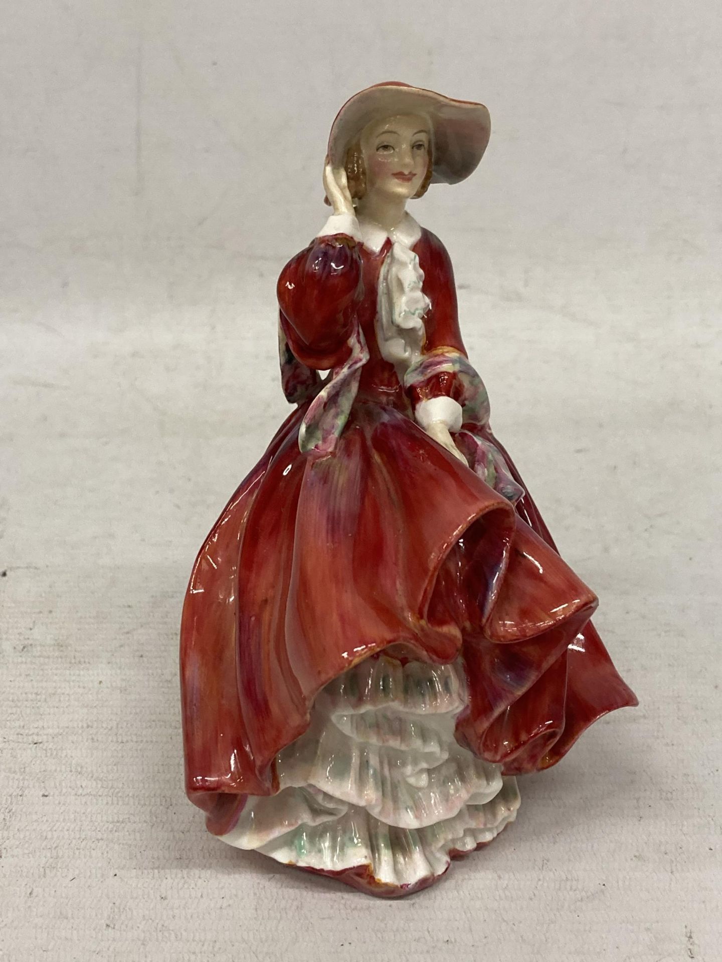 A ROYAL DOULTON 'TOP O' THE HILL' HN1834 LADY FIGURE - Image 2 of 4