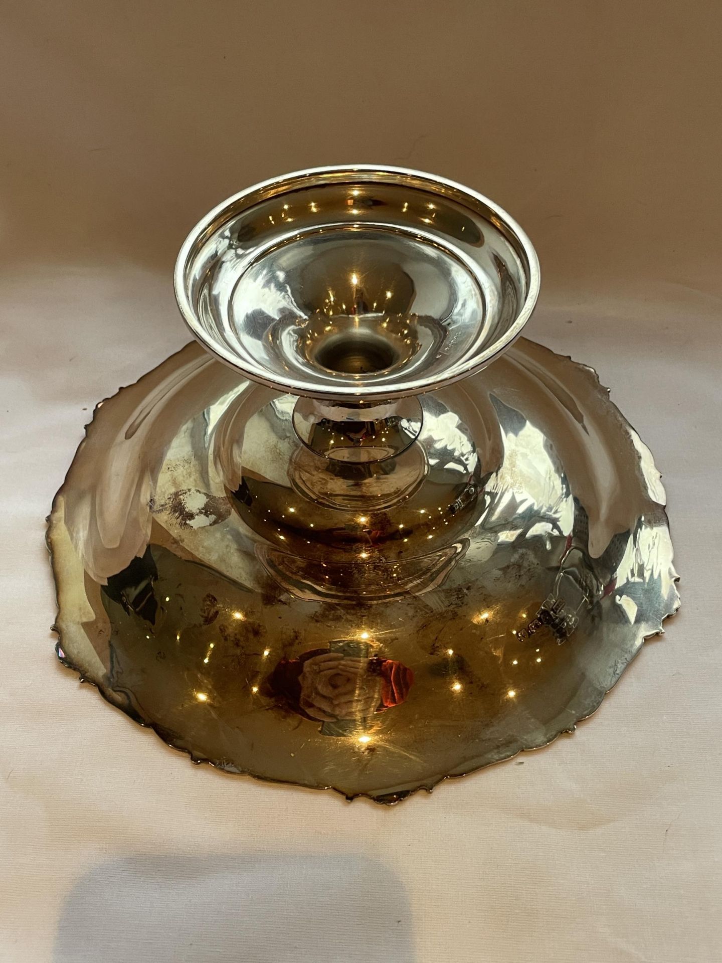 A GEORGE V 1925 HALLMARKED BIRMINGHAM SILVER PEDESTAL BOWL, MAKER WALKER & HALL, GROSS WEIGHT 325 - Image 7 of 18