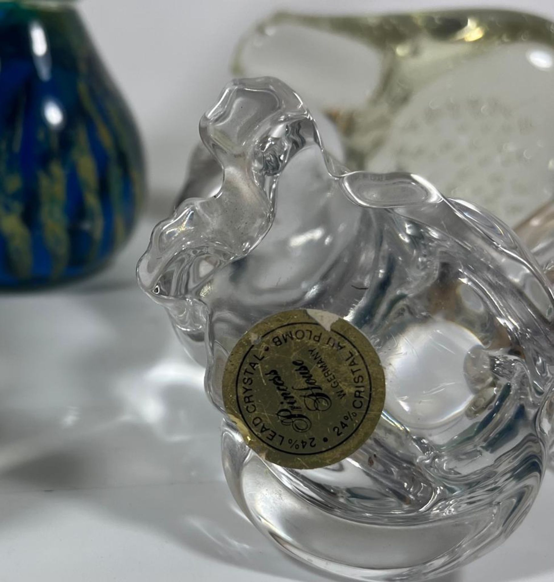 A COLLECTION OF VINTAGE GLASS ANIMAL PAPERWEIGHTS, MDINA SEAHORSE WITH ORIGINAL LABEL HEIGHT 17CM, - Image 4 of 5
