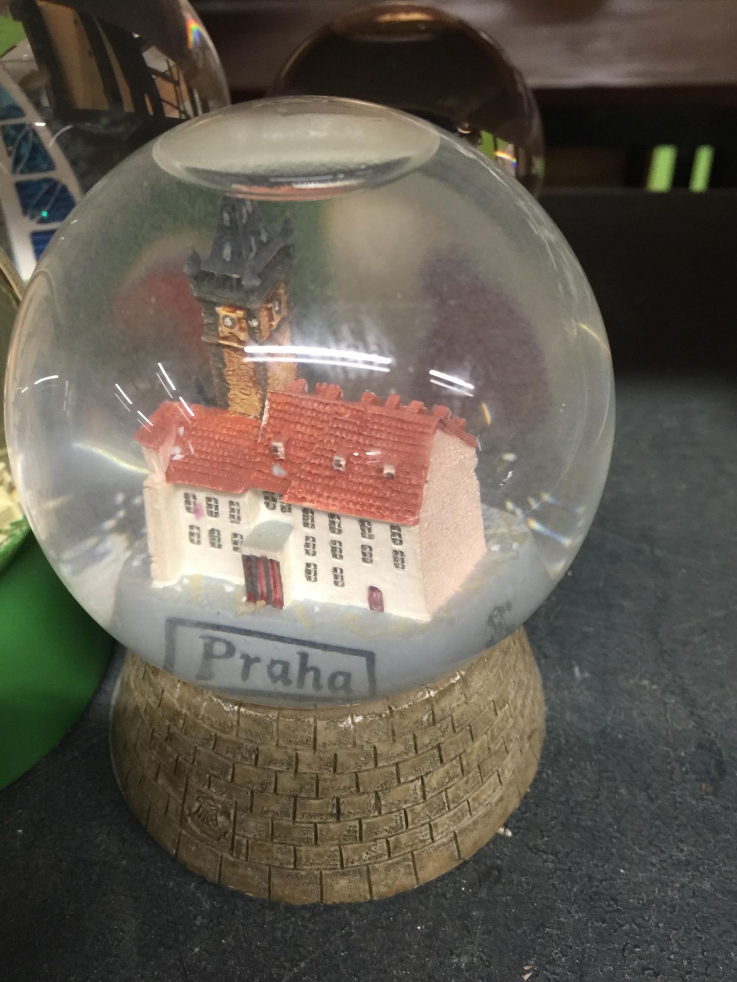 A COLLECTION OF SNOW GLOBE ORNAMENTS - Image 3 of 3