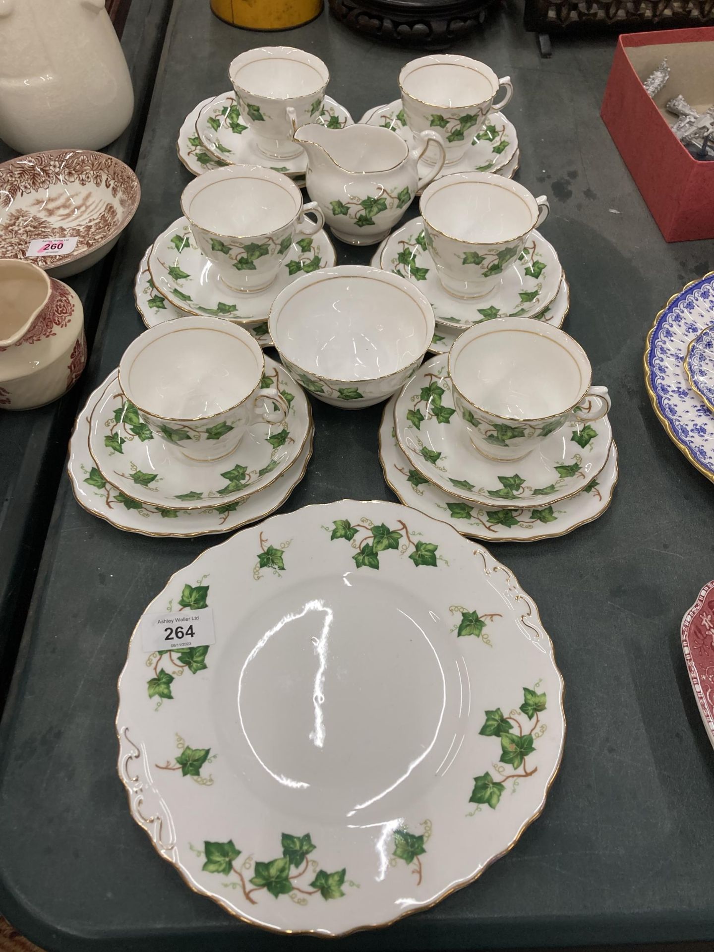 A COLCLOUGH IVY PATTERN PART BONE CHINA TEA SET