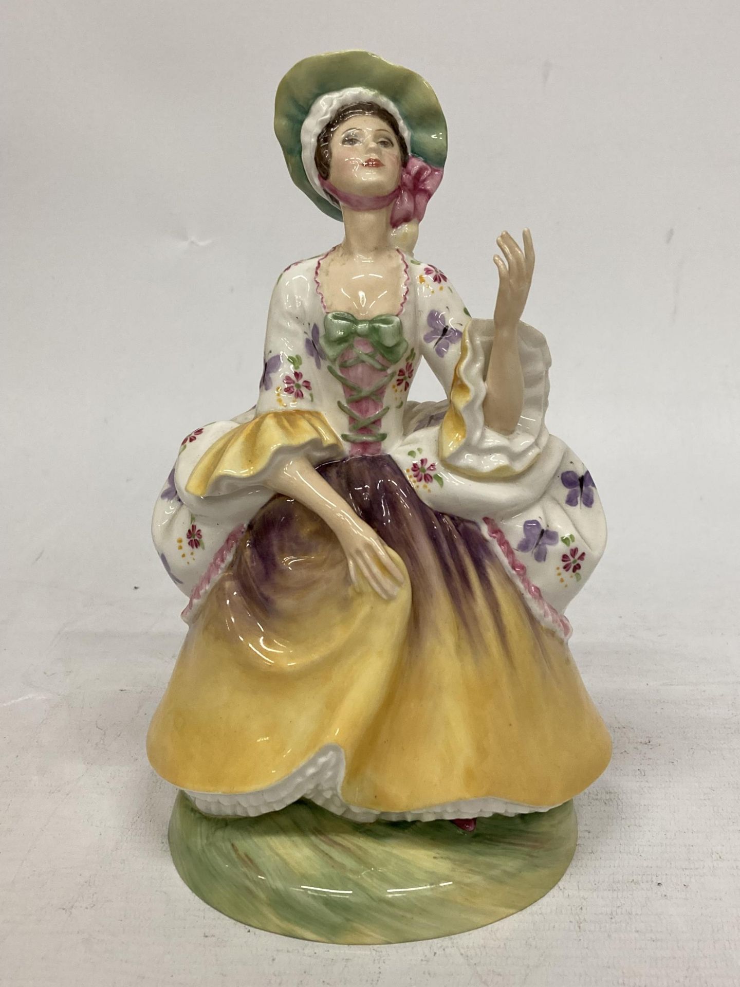 A PEGGY DAVIES FOR JANUS POTTERY BONE CHINA FIGURE - PEG WOFFINGTON ILLUSTRIOUS LADIES OF THE STAGE