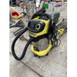 A KARCHER WD 6PS VACUUM CLEANER