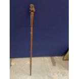 A VINTAGE WALKING STICK WITH BRONZE EFFECT MAN TOP