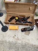 AN ASSORTMENT OF ITEMS TO INCLUDE A RECORD WOOD PLANE, A SPANNER AND CLAMPS ETC