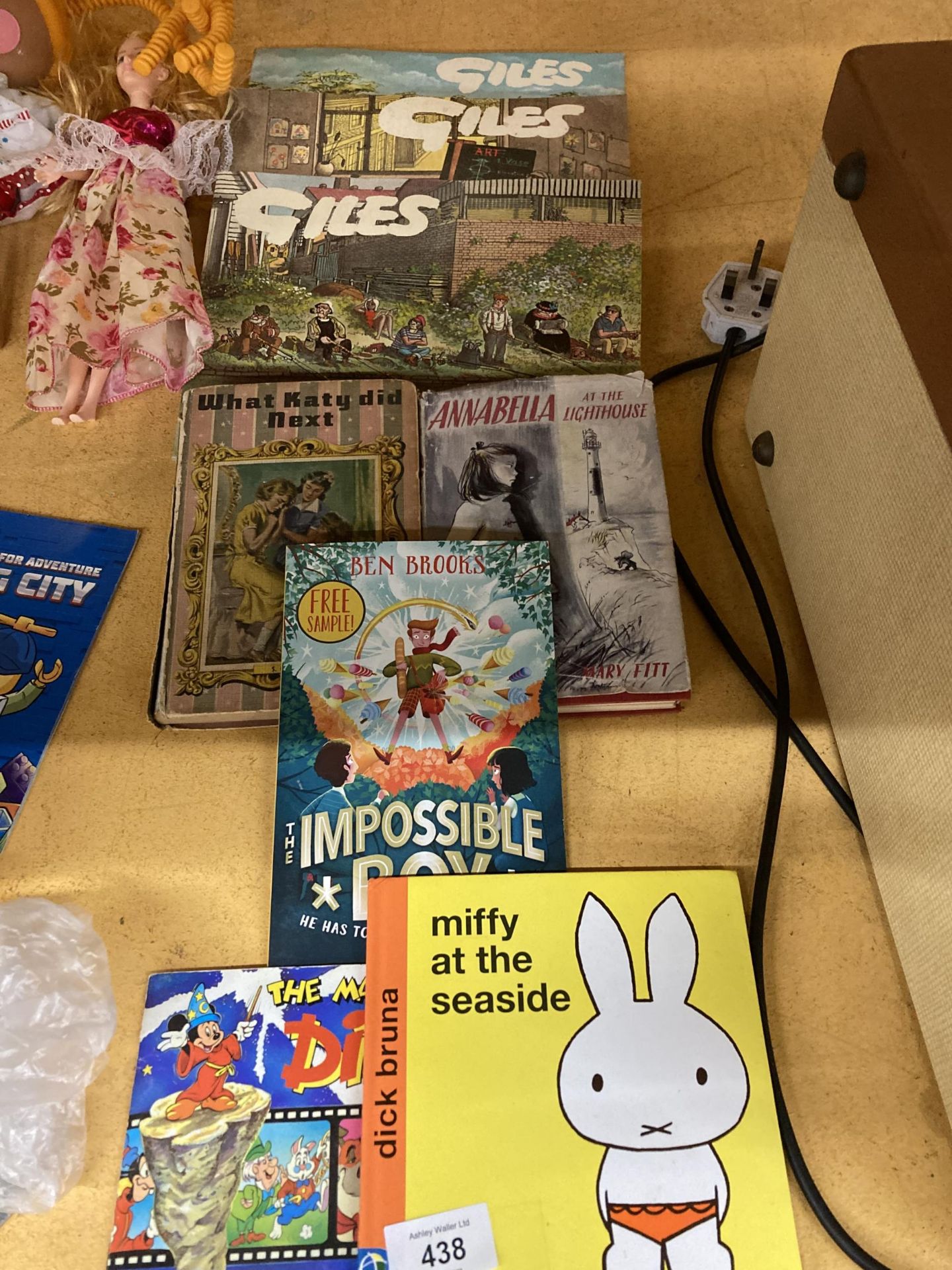 A QUANTITY OF BOOKS TO INCLUDE MIFFY, GILES, ETC