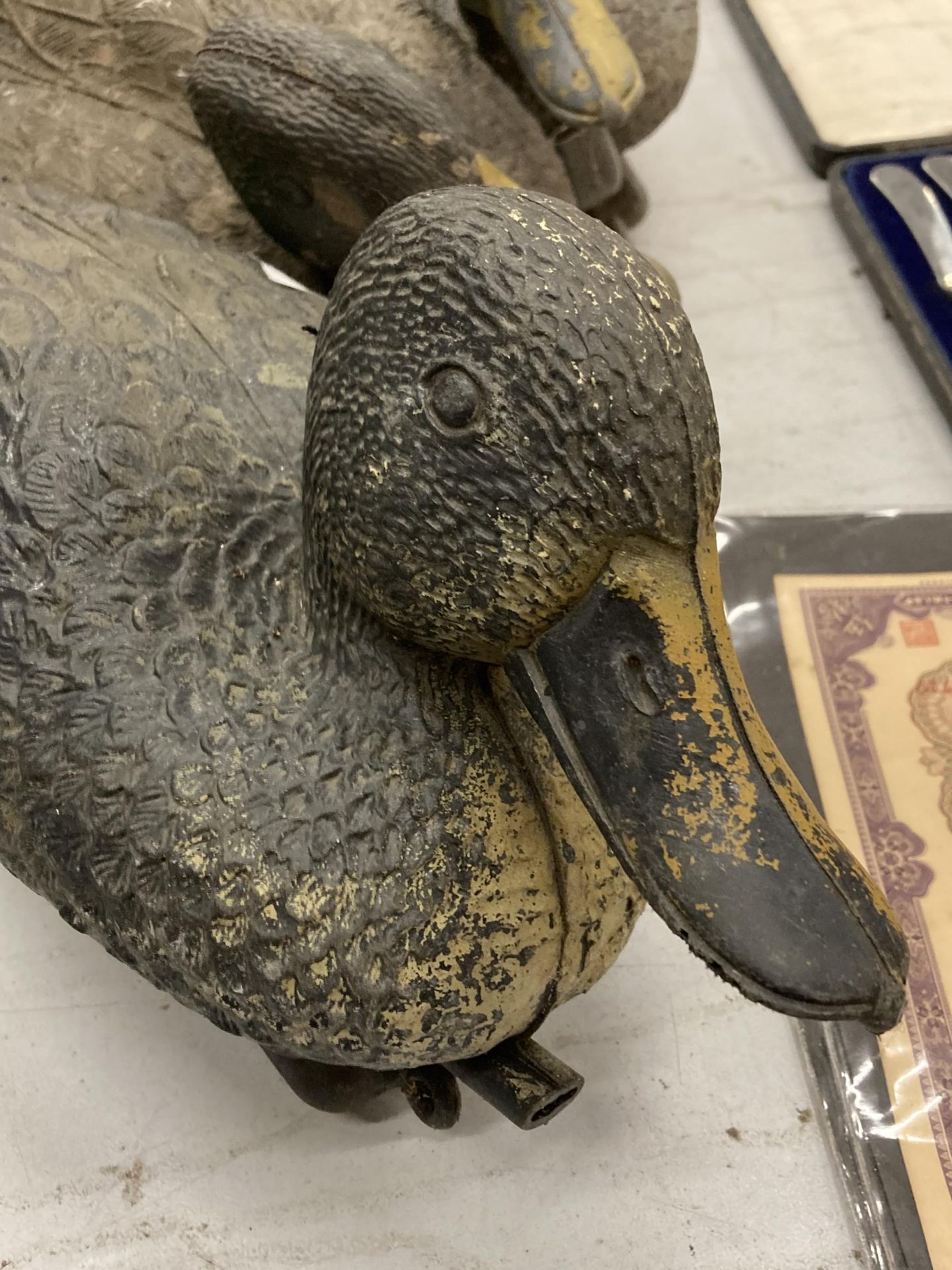 TWO VINTAGE ITALIAN SPORTPLAST DECOY MALLARD DUCKS - Image 3 of 3