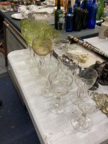 A QUANTITY OF VINTAGE GLASSES TO INCLUDE BAVARIAN STYLE, ETC