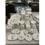 A LARGE COLLECTION OF WEDGWOOD WILD STRAWBERRY PATTERN CERAMICS, VASES, TRINKET BOXES AND DISHES,