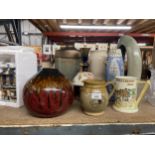 A QUANTITY OF CERAMICS TO INCLUDE LARGE VASES, A CROWN DEVON FIELDINGS WIDDICOMBE FAIR TANKARD,