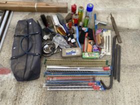 AN ASSORTMENT OF TOOLS AND HARDWARE TO INCLUDE DRILL BITS, A CROW BAR NAD BRUSHES ETC
