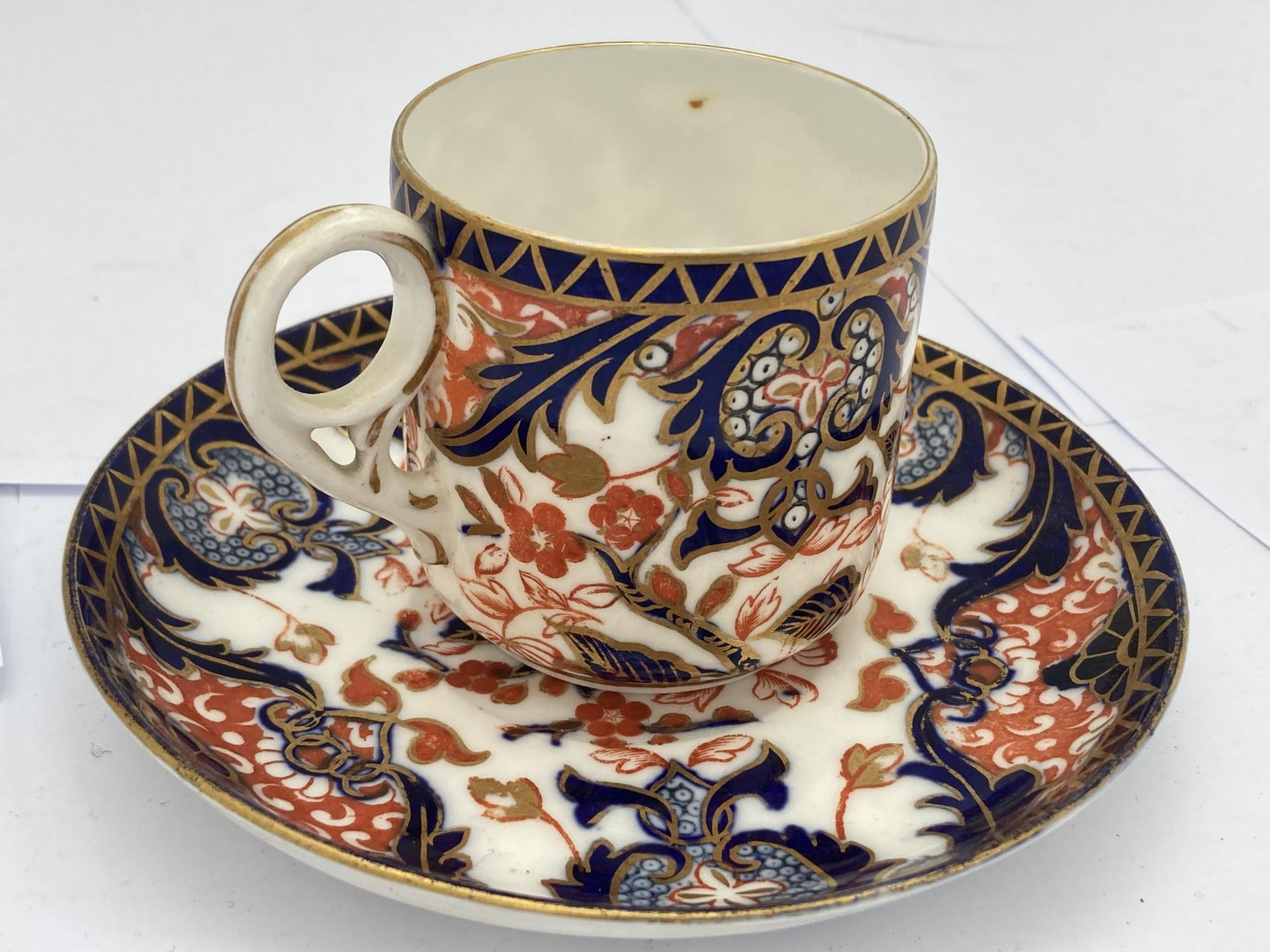 A ROYAL CROWN DERBY IMARI CUP AND SAUCER - Image 4 of 4