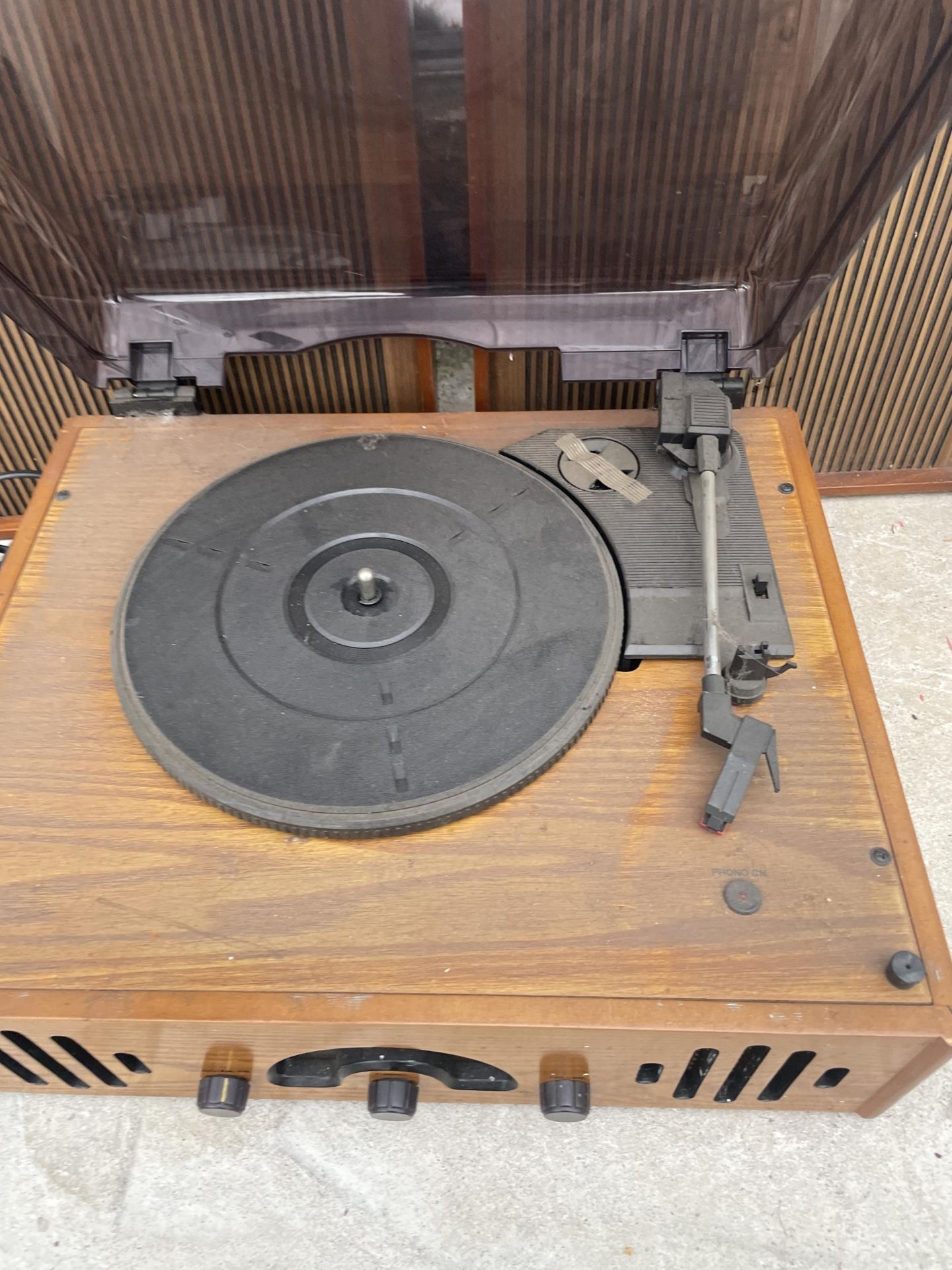 A PORTABLE RECORD PLAYER AND A PAIR OF TEAK MUSITAPES SPEAKERS - Image 3 of 4