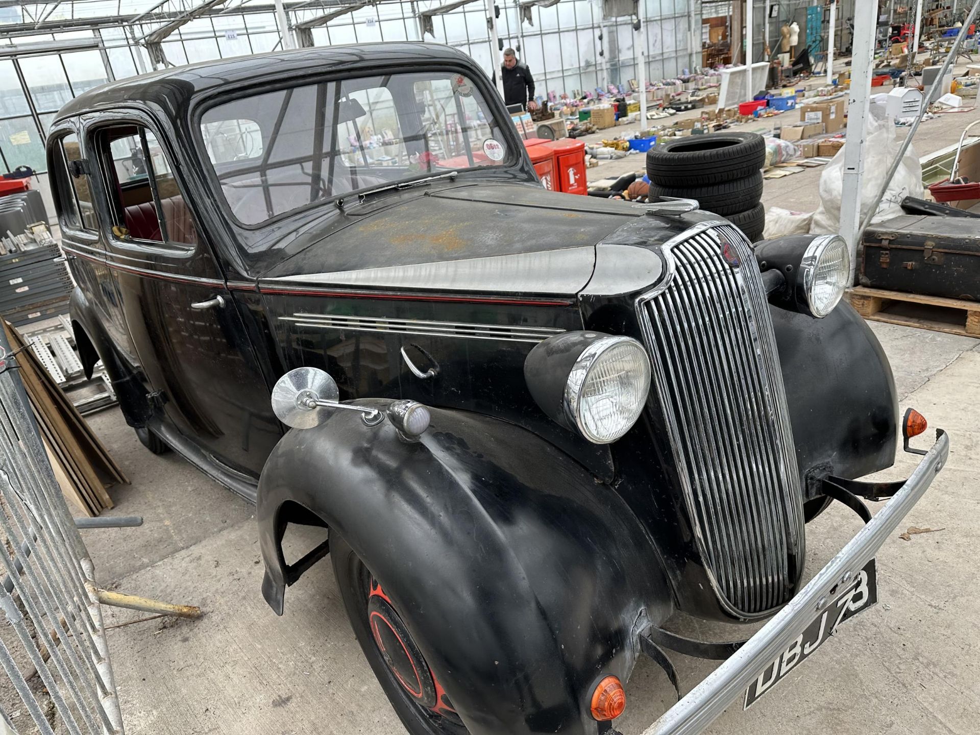 A 1940s VAUXHALL 10, 1 PREVIOUS OWNER, ON A V5, LOTS OF RELEVANT INVOICES AND PROVENANCE, FURTHER - Image 2 of 26