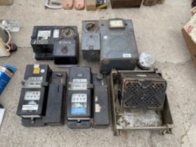 AN ASSORTMENT OF VINTAGE ELECTRICAL METERS