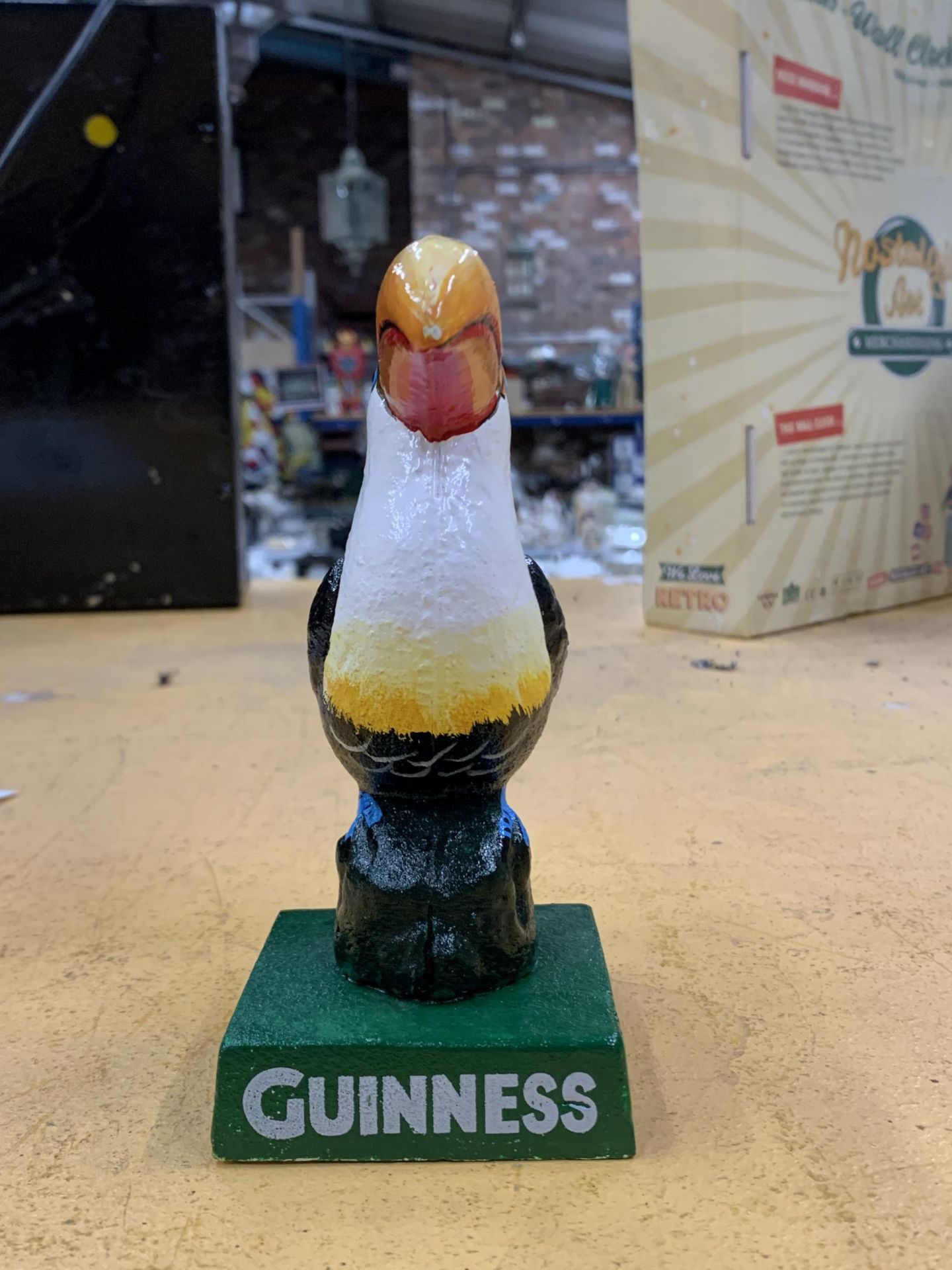 A CAST PAINTED GUINNESS TOUCAN MODEL - Image 3 of 3
