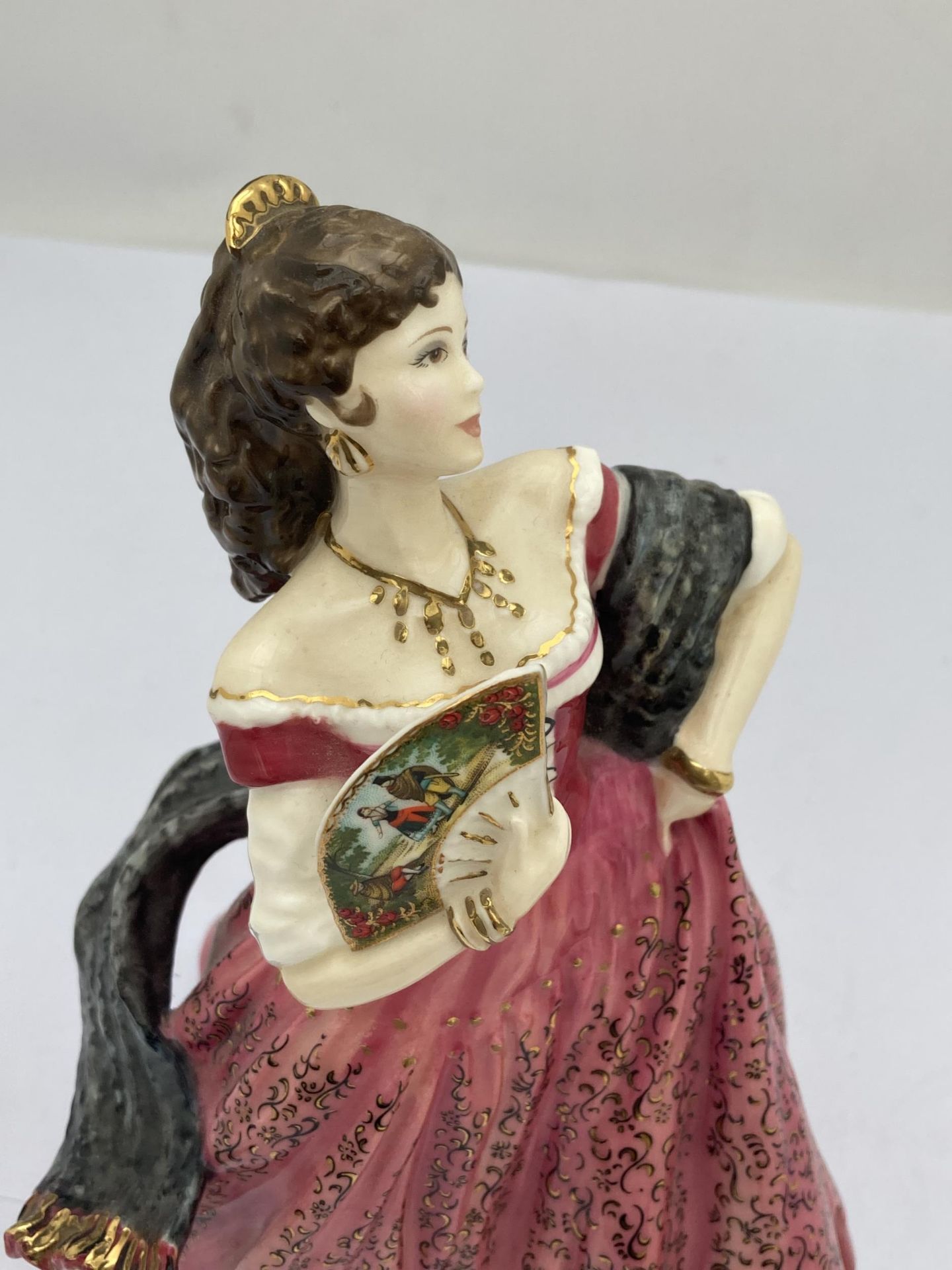A ROYAL DOULTON LIMITED EDITION OPERA HEROINES 'CARMEN' HN3993 FIGURE WITH CERTIFICATE - Image 5 of 7