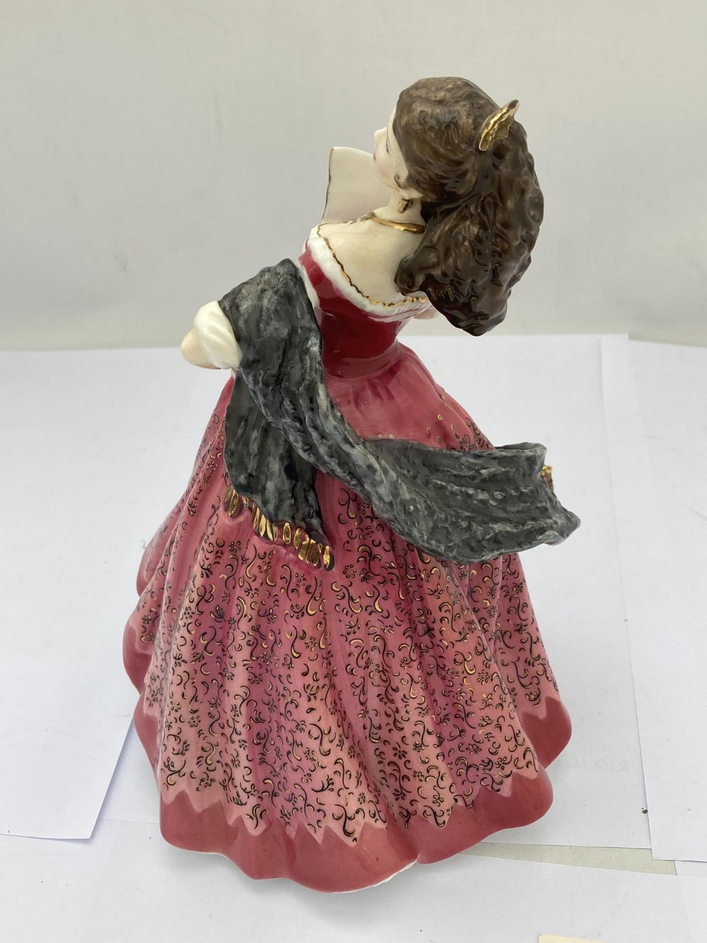 A ROYAL DOULTON LIMITED EDITION OPERA HEROINES 'CARMEN' HN3993 FIGURE WITH CERTIFICATE - Image 3 of 7