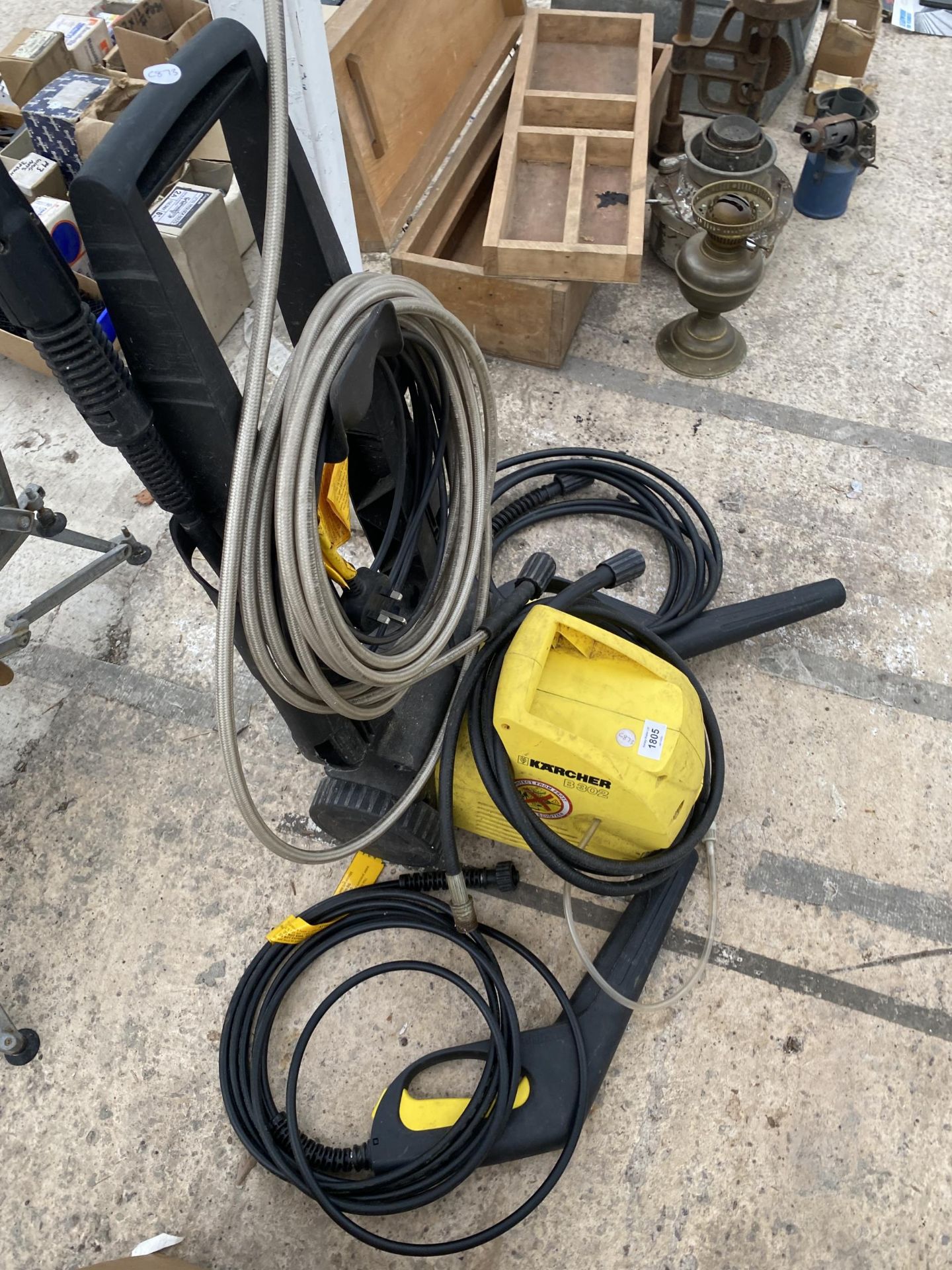 A KARCHER B302 ELECTRIC PRESSURE WASHER - Image 2 of 2