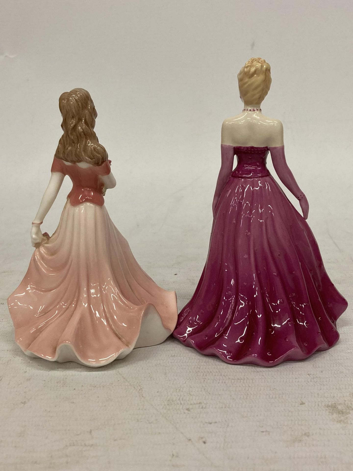 TWO COALPORT FIGURES - DEBUTANTE 'SUMMER BOUQUET' AND HEART TO HEART 'A GIFT FROM THE HEART' - Image 3 of 4