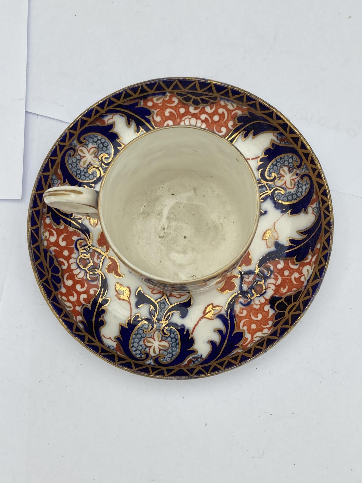A ROYAL CROWN DERBY IMARI CUP AND SAUCER - Image 2 of 4