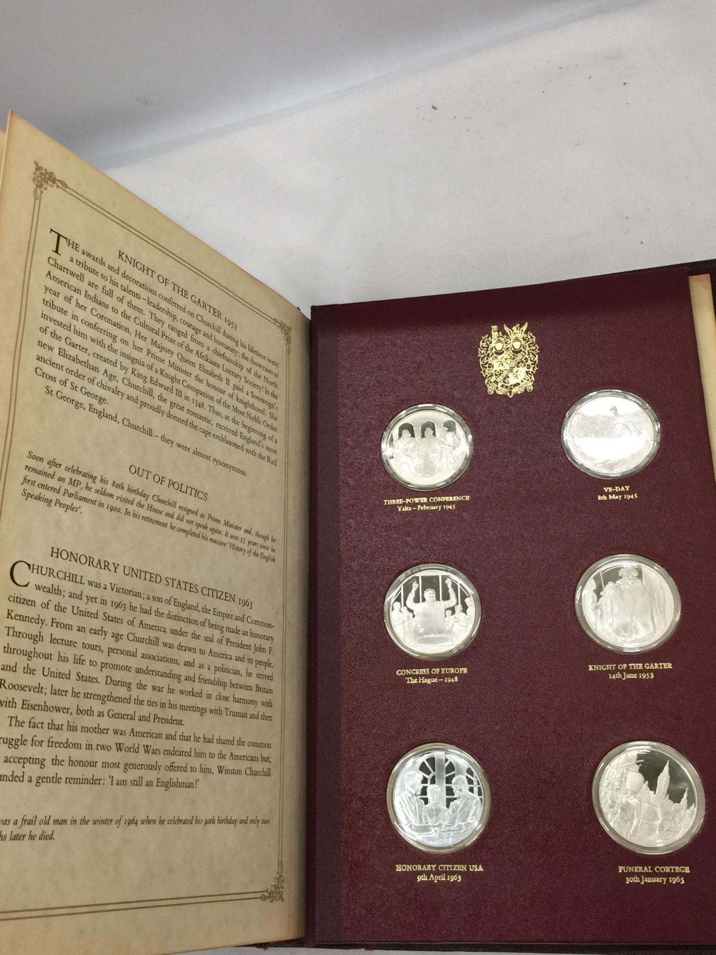 A STERLING SILVER PROOF WINSTON CHURCHILL TWENTY FOUR MEDAL SET, JOHN PINCHE WITH CERTIFICATE OF - Image 5 of 5