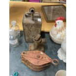 THREE VINTAGE ITEMS TO INCLUDE AN ESSO ROYAL DAYLIGHT PARAFFIN CAN, A PULLEY AND A LAKE AND