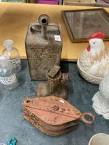 THREE VINTAGE ITEMS TO INCLUDE AN ESSO ROYAL DAYLIGHT PARAFFIN CAN, A PULLEY AND A LAKE AND