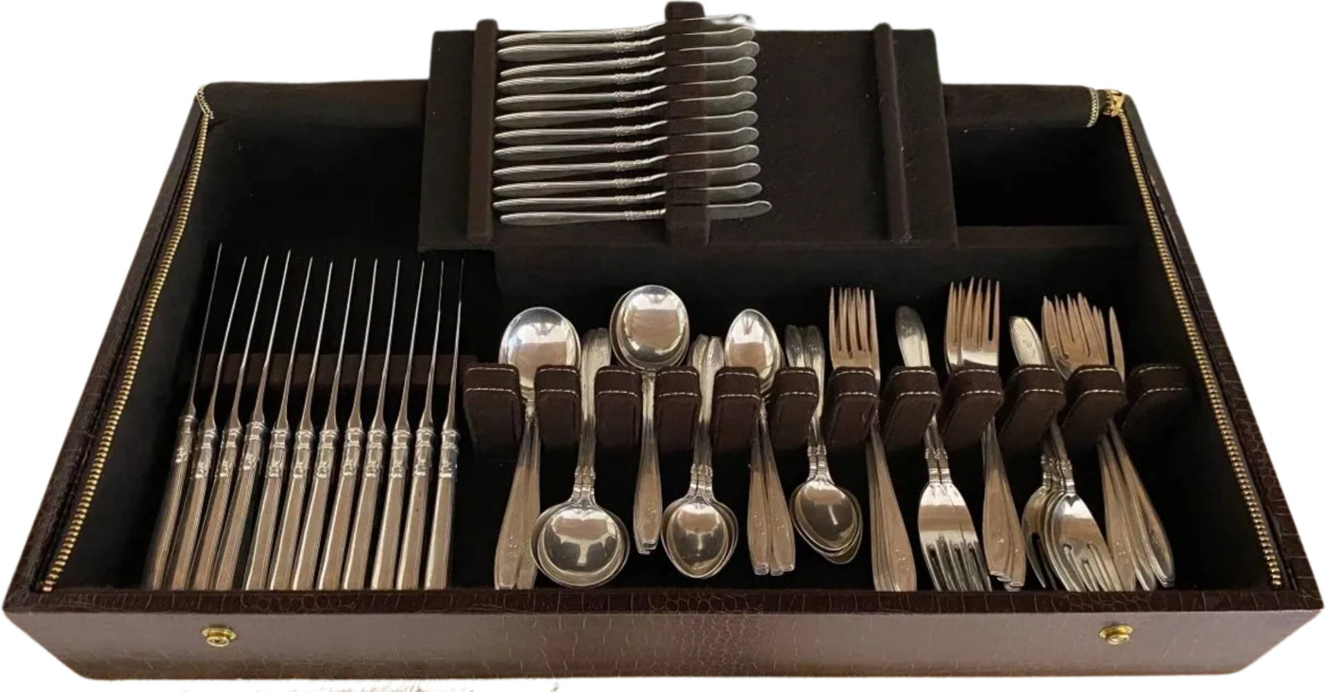 A SEVENTY TWO PIECE GORHAM STERLING SILVER 'NOCTURNE' PATTERN FLATWARE CUTLERY SET IN ORIGINAL