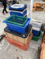 A LARGE QUANTITY OF PLASTIC STORAGE BOXES