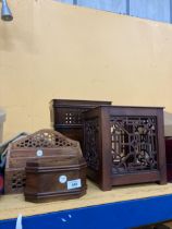 A QUANTITY OF WOODEN ITEMS TO INCLUDE BINS, A LETTER RACK AND A PEN HOLDER