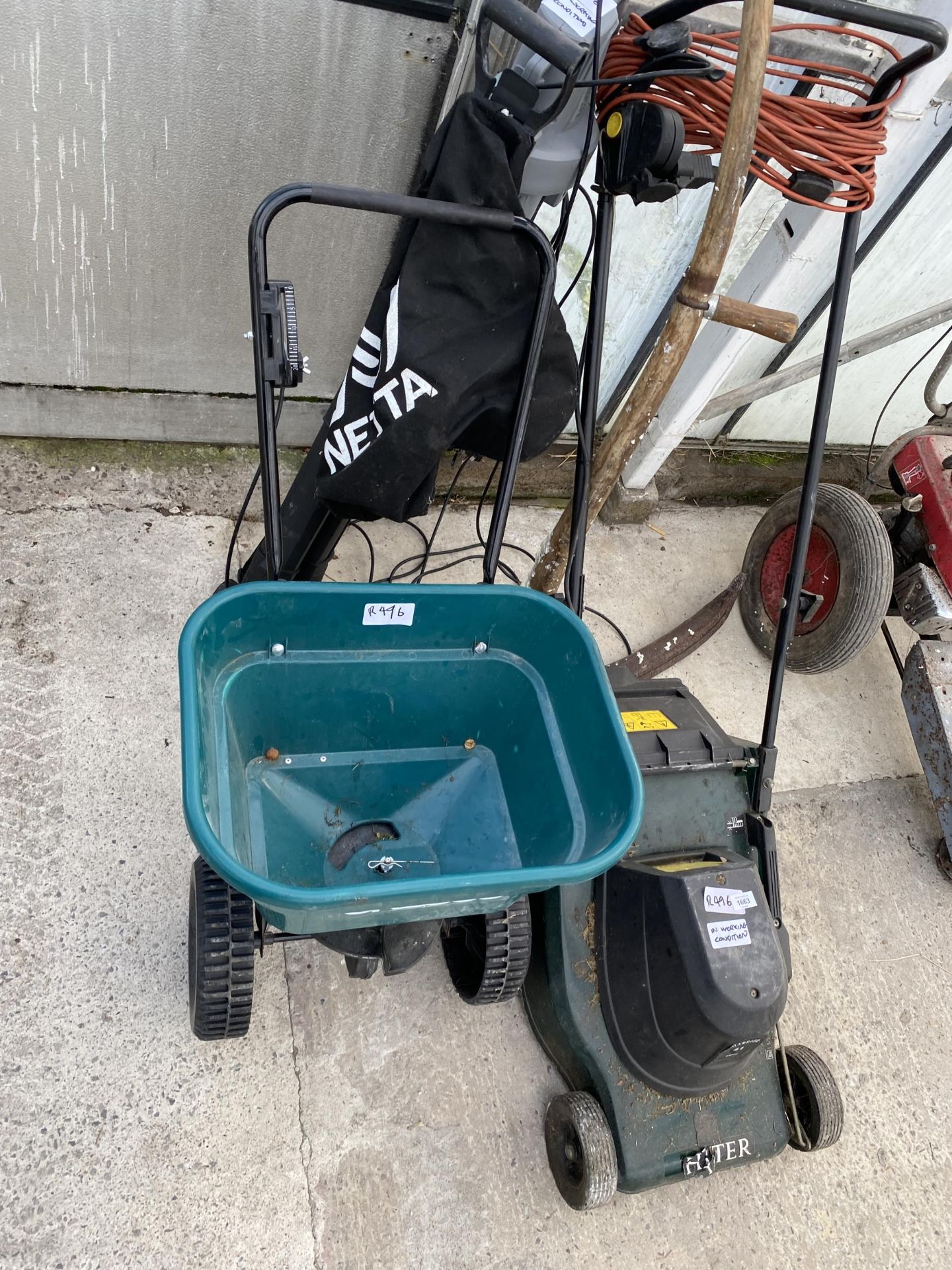 AN ASSORTMENT OF GARDEN TOOLS TO INCLUDE A GRASS SEEDER AND A HAYTER HARRIER 41 ELECTRIC LAWN - Image 2 of 4