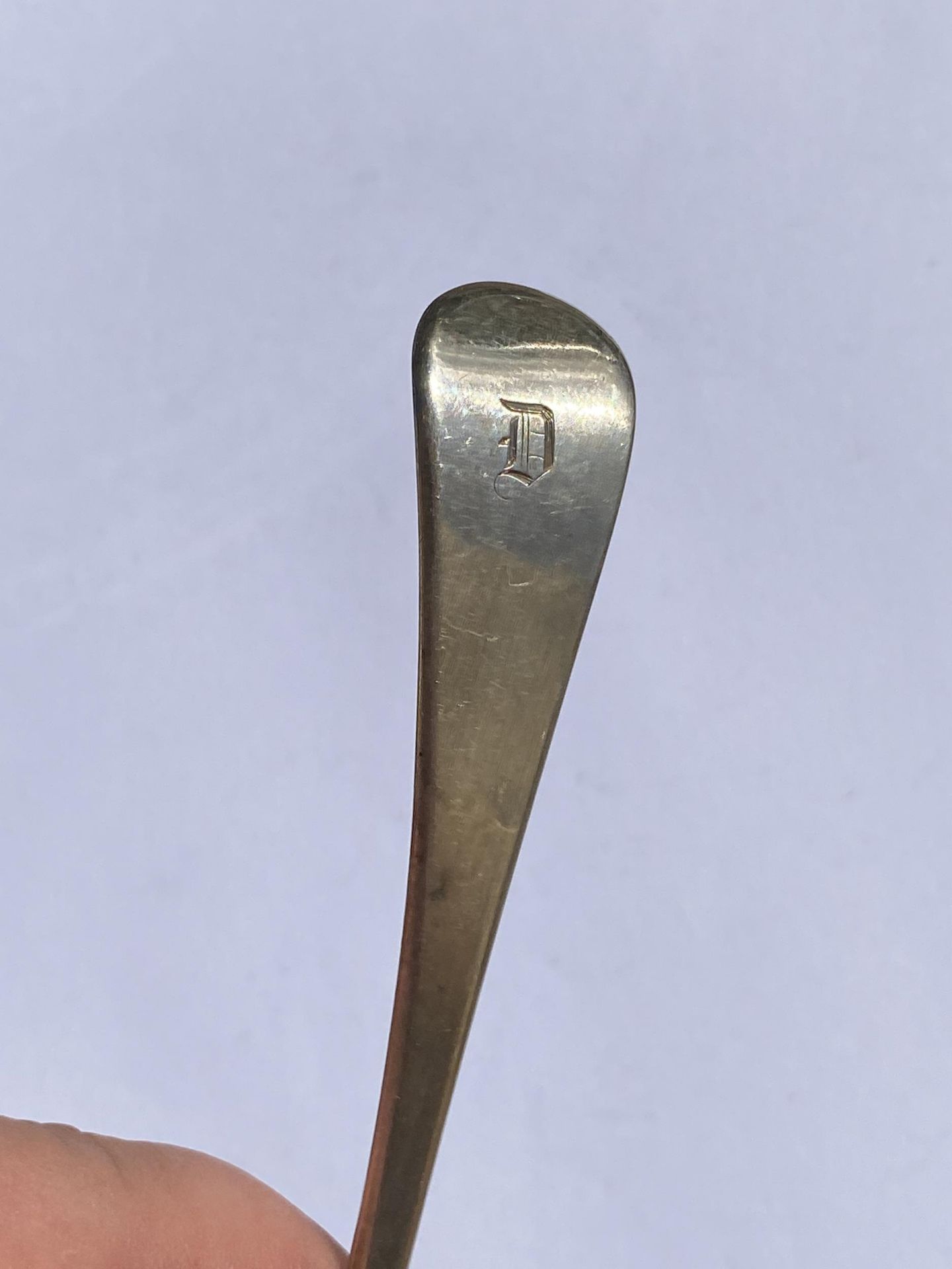 A GEORGE III 1792 HALLMARKED LONDON SILVER LADLE, MAKER I.B, POSSIBLY JOHN BLAKE, LENGTH 18 CM, - Image 2 of 4