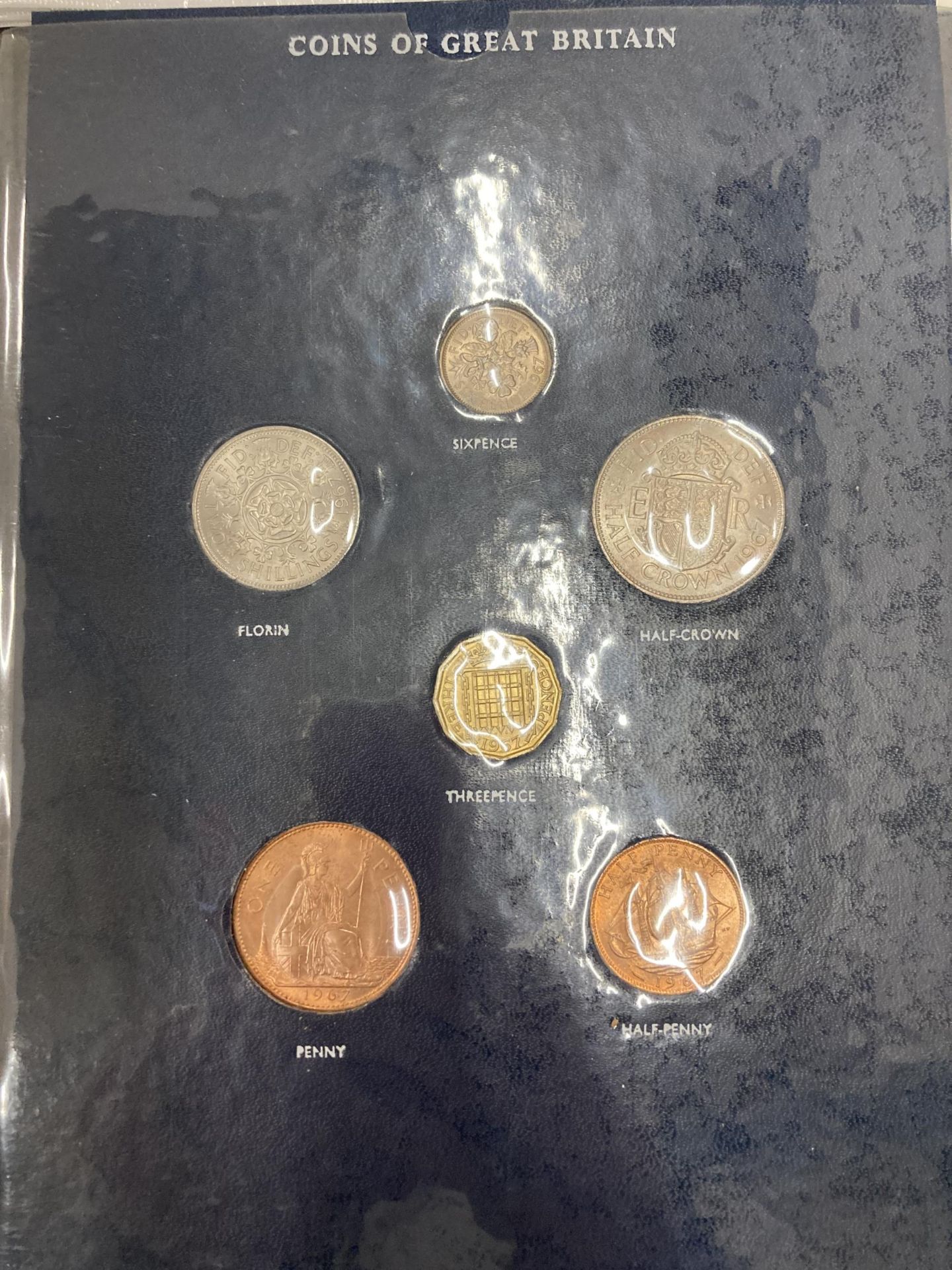 A COLLECTION OF COMMEMORATIVE FIRST DAY COVER COIN SETS WITH COINS OF GREAT BRITAIN COIN SET - Image 6 of 6