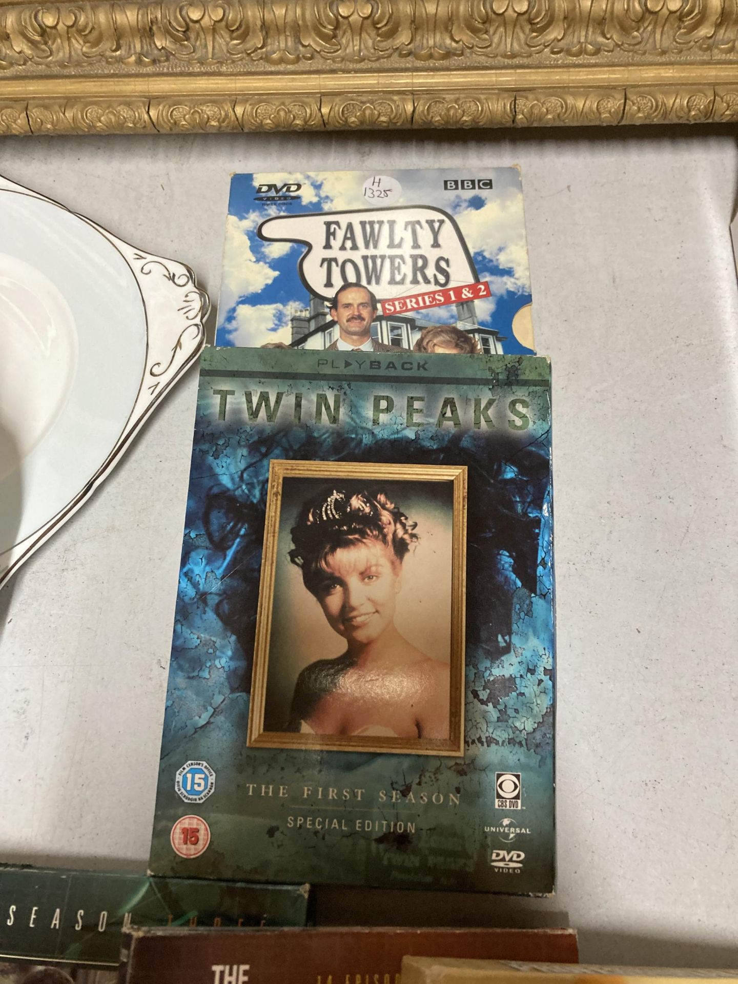 FIVE DVD BOX SETS TO INCLUDE THE PROFESSIONALS, FAWLTY TOWERS AND TWIN PEAKS - Image 3 of 3