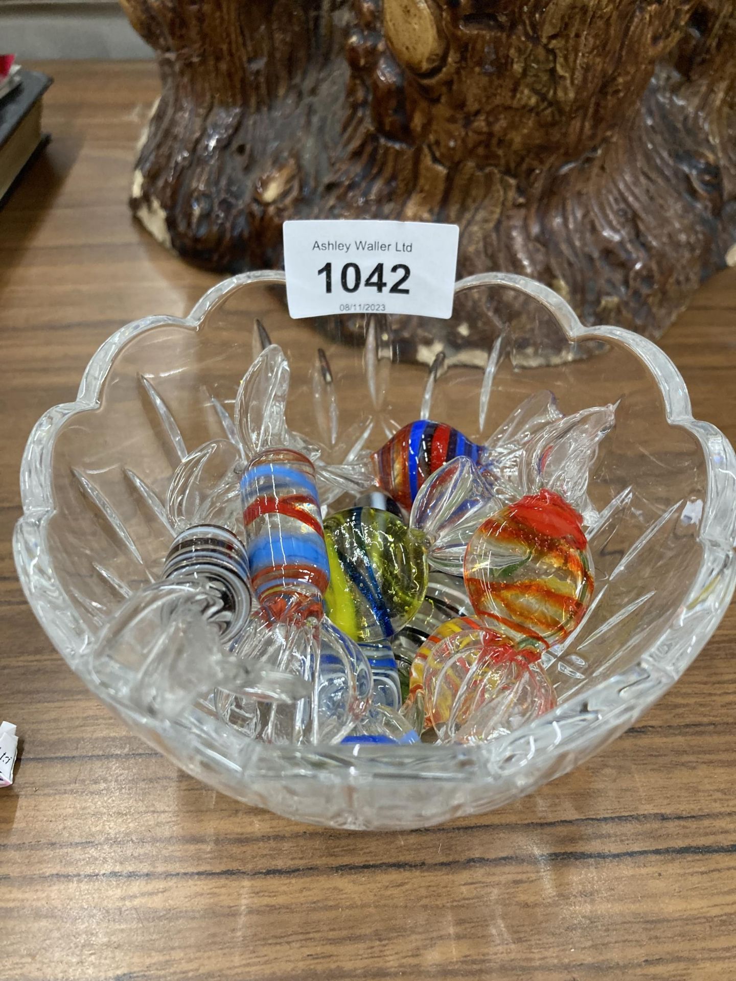 A GLASS BOWL OF VINTAGE ITALIAN ART GLASS SWEETS