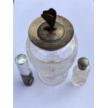 THREE VINTAGE SILVER PLATED ITEMS TO INCLUDE A FINE DETAILED SILVER PLATED AND CUT GLASS JAR WITH