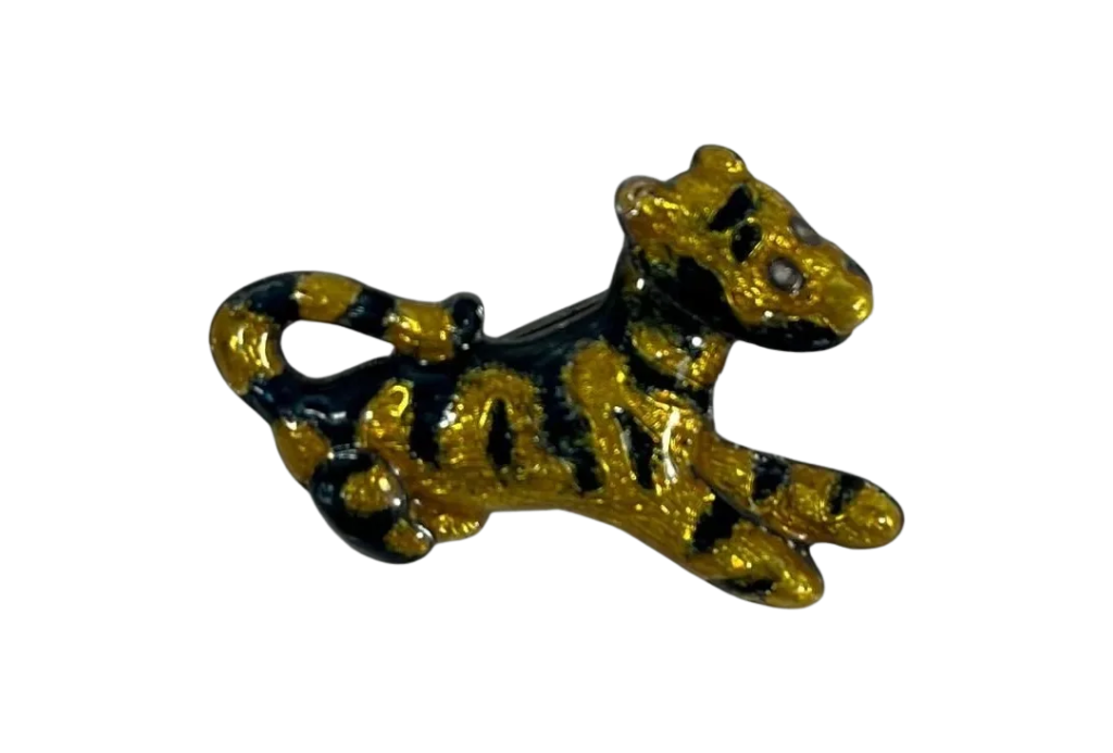 A VINTAGE DISNEY .925 SILVER AND ENAMEL TIGER BROOCH, LENGTH 3 CM, SIGNED AND STAMPED