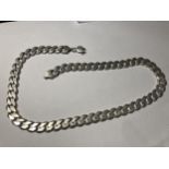 A HEAVY SILVER CURB LINK NECK CHAIN 90.4 GRAMS