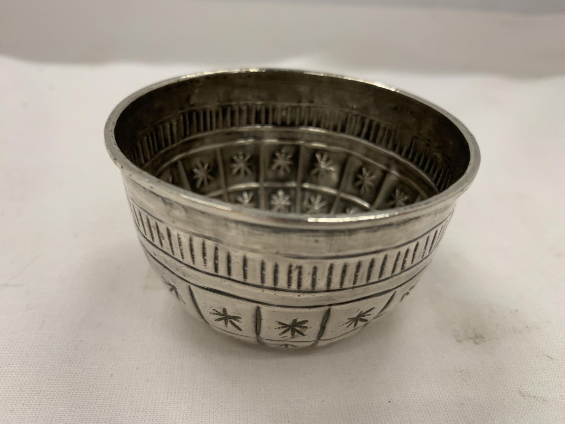 A SMALL CONTINENTAL CIRCULAR SILVER BOWL