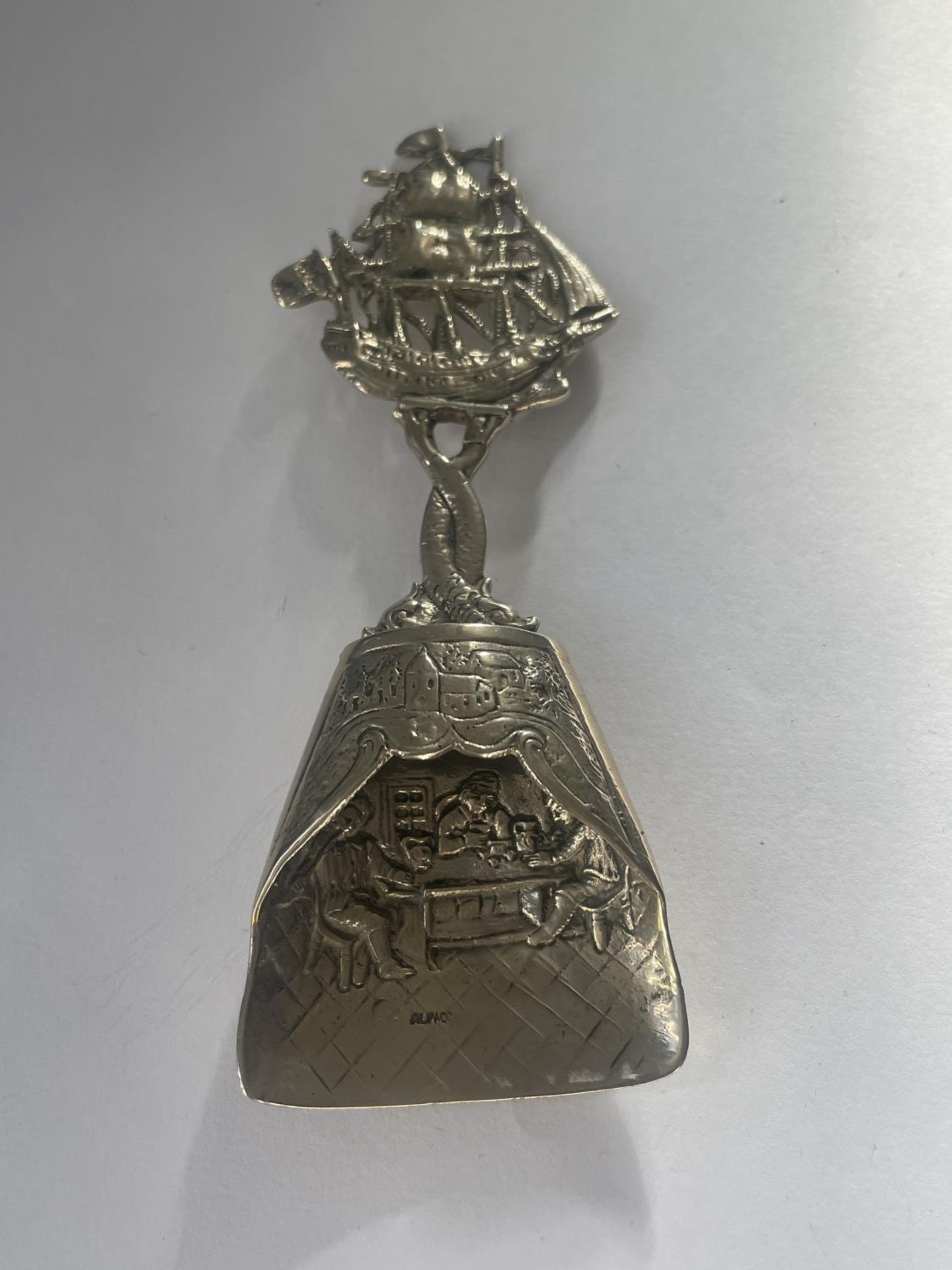 AN ORNATE CONTINENTAL SILVER SPOON