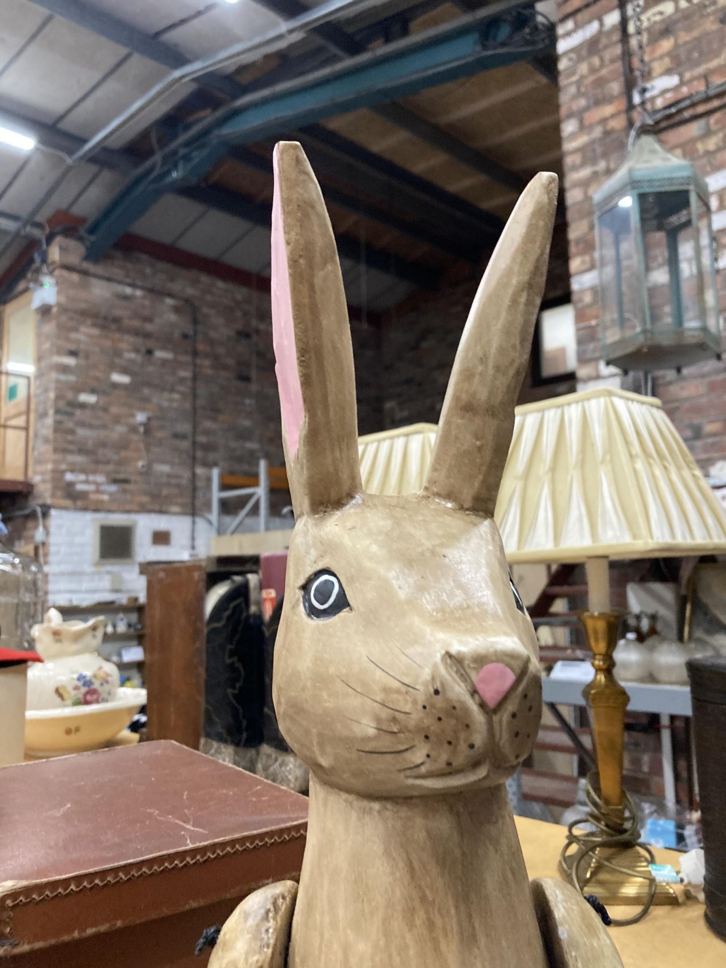 A LARGE ARTICULATED WOODEN SHELF RABBIT, HEIGHT 74CM - Image 3 of 3