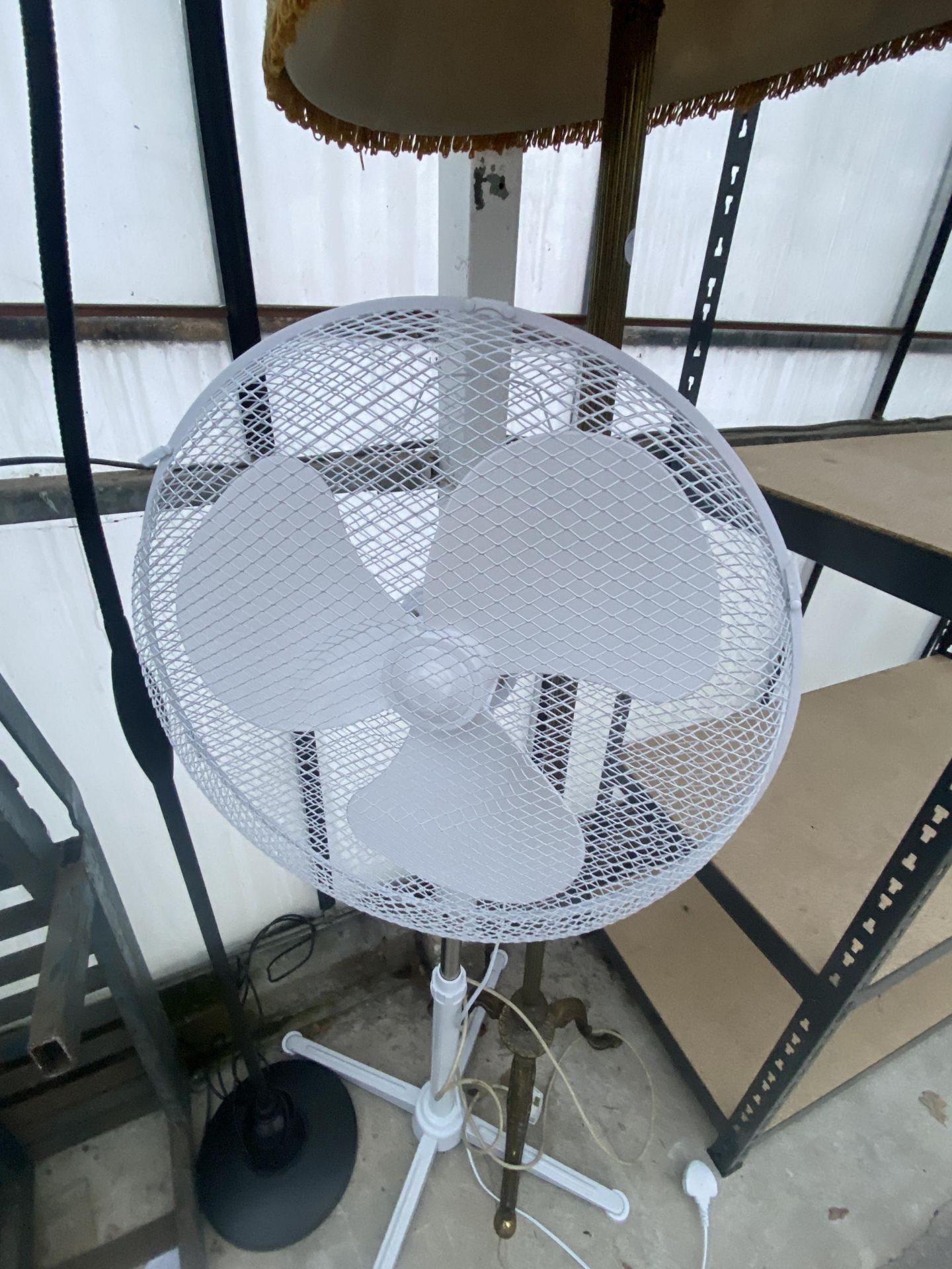 TWO STANDARD LAMPS AND A FLOOR FAN - Image 3 of 3