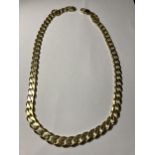 A HEAVY MARKED SILVER GILT NECKLACE LENGTH 51 CM WEIGHT 64.5 GRAMS