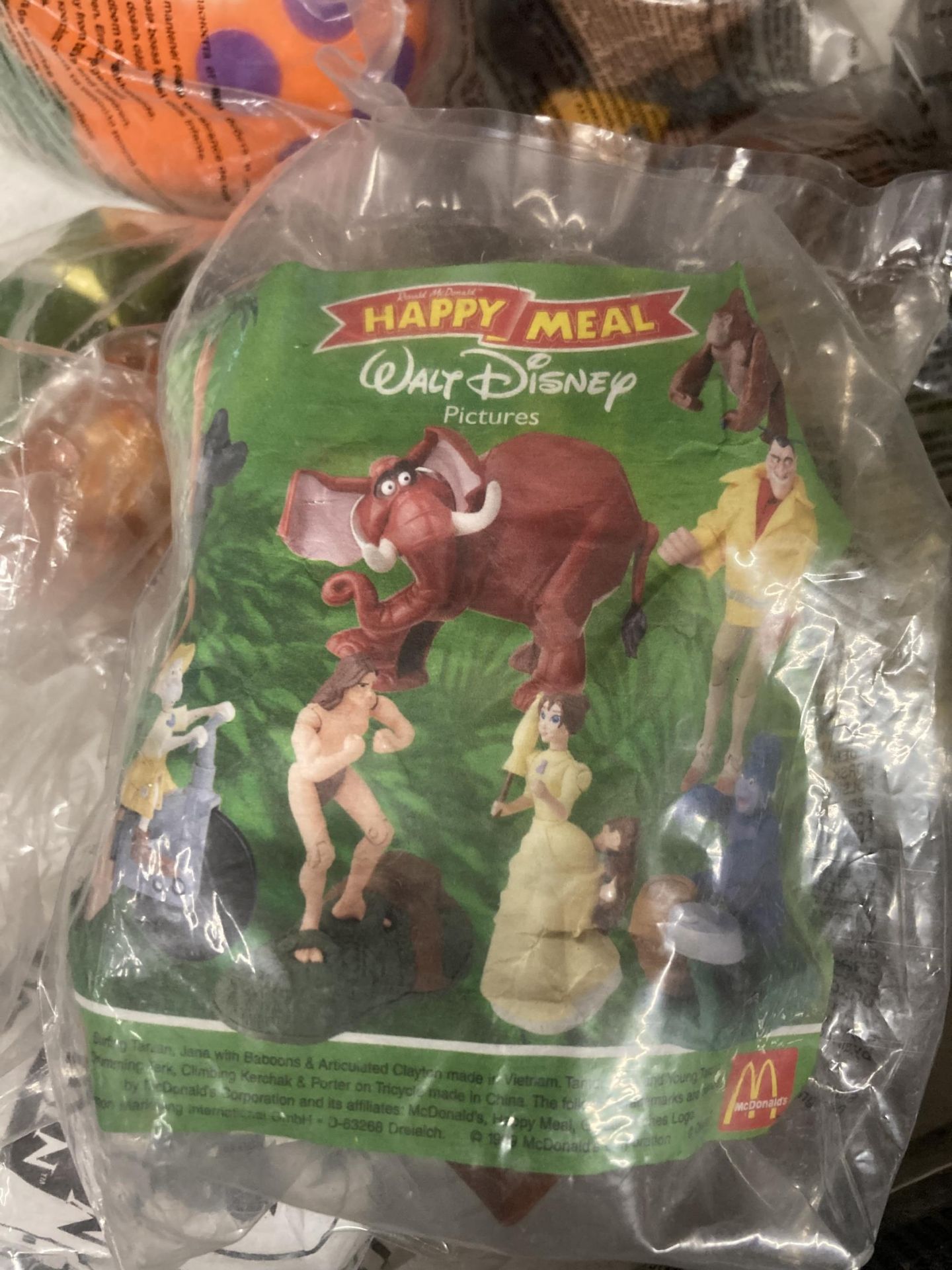 A GROUP OF MCDONALDS HAPPY MEAL TOYS - Image 2 of 4