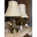 TWO TABLE LAMPS TO INCLUDE BRASS AND GLASS EXAMPLE