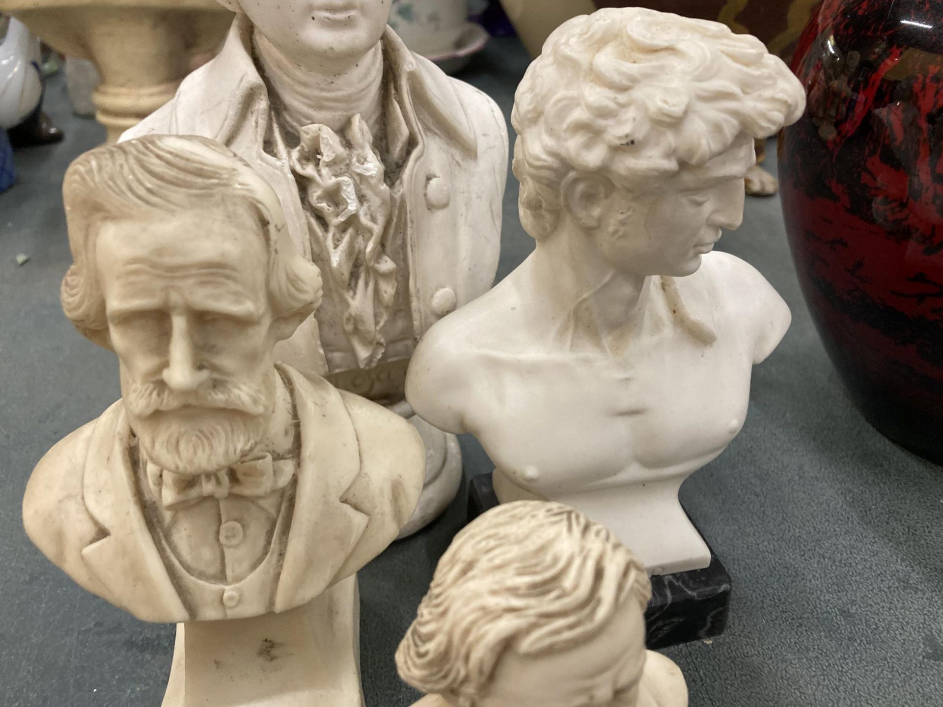 A GROUP OF FOUR RESIN BUSTS OF CLASSICAL FIGURES - Image 3 of 4
