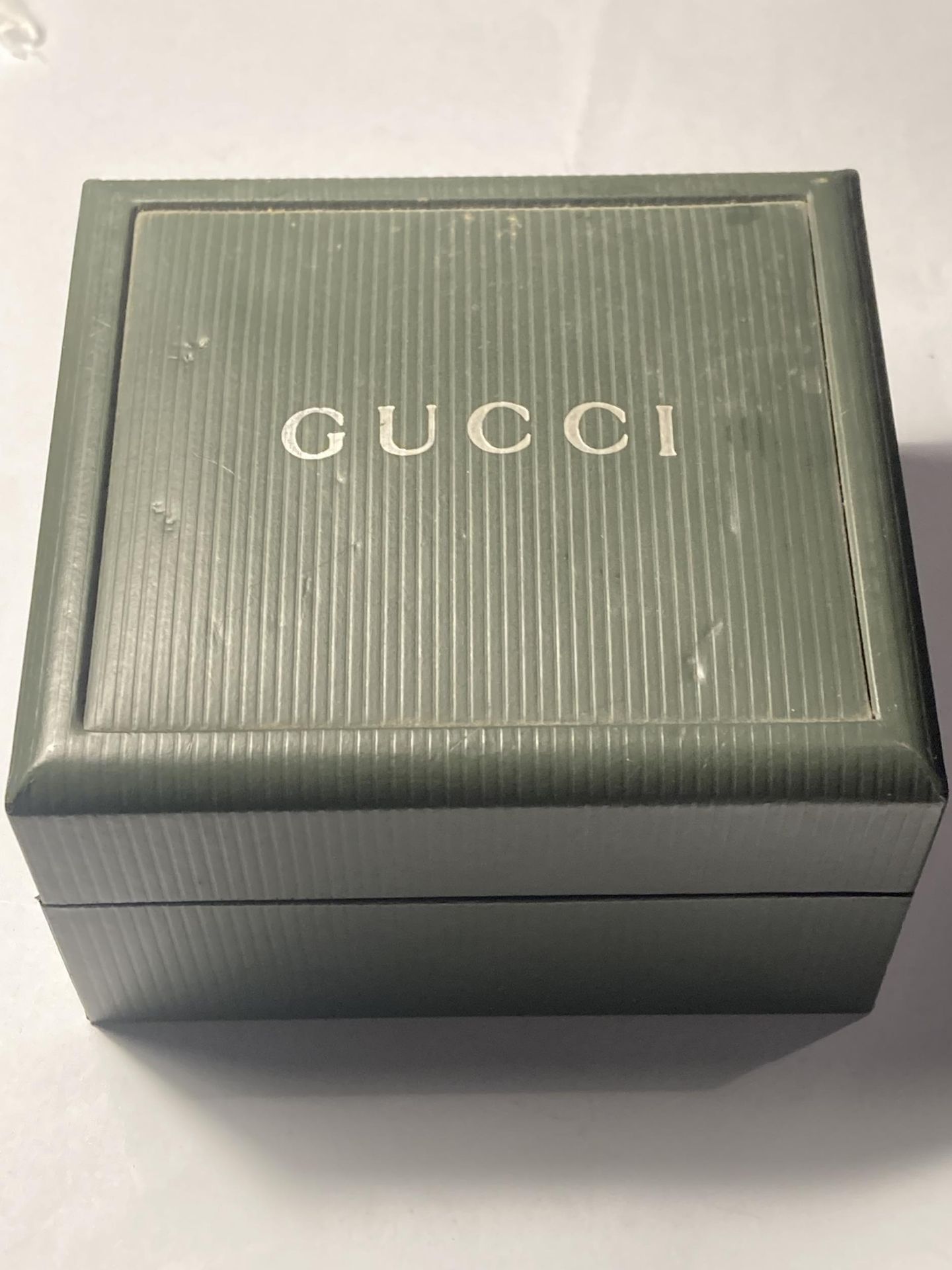 A GUCCI 1400L SWISS QUARTZ 3ATM ANALOGUE STAINLESS LADIES WRIST WATCH IN ORIGINAL PRESENTATION - Bild 5 aus 6