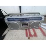 A RETRO SHARP RADIO